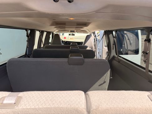 Used 2019 Chevrolet Express 3500 LS image 13