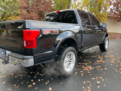 Used 2020 Ford F150 Lariat image 12