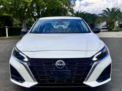 Used 2024 Nissan Altima 2.5 SV