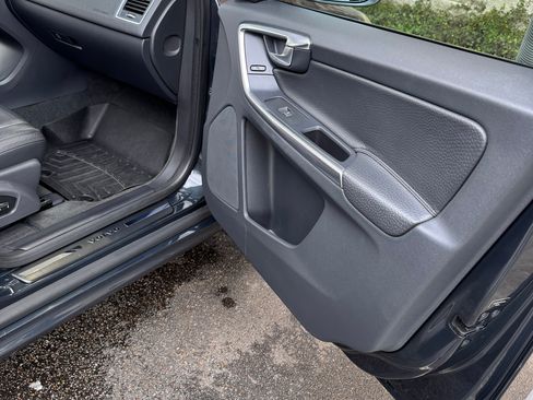 Used 2014 Volvo XC60 3.2 image 6