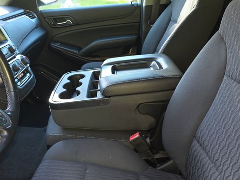 Used 2019 Chevrolet Tahoe LS w/ Max Trailering Package image 18