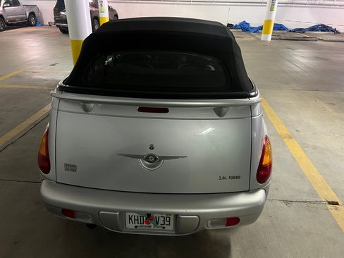 Used 2005 Chrysler PT Cruiser Touring image 4