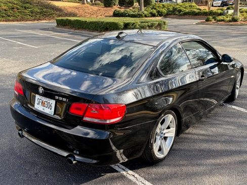 Used 2009 BMW 335i Coupe image 2