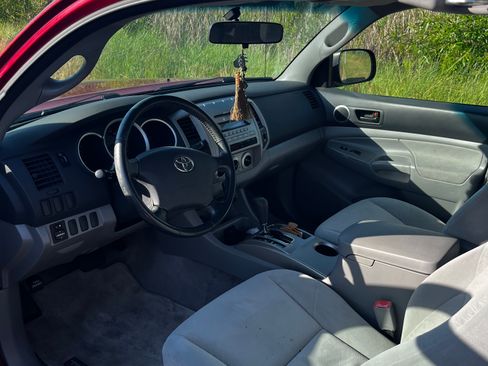 Used 2005 Toyota Tacoma 2WD Access Cab image 4