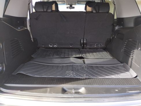 Used 2020 Chevrolet Tahoe 4WD w/ Remote Keyless Entry Package image 22