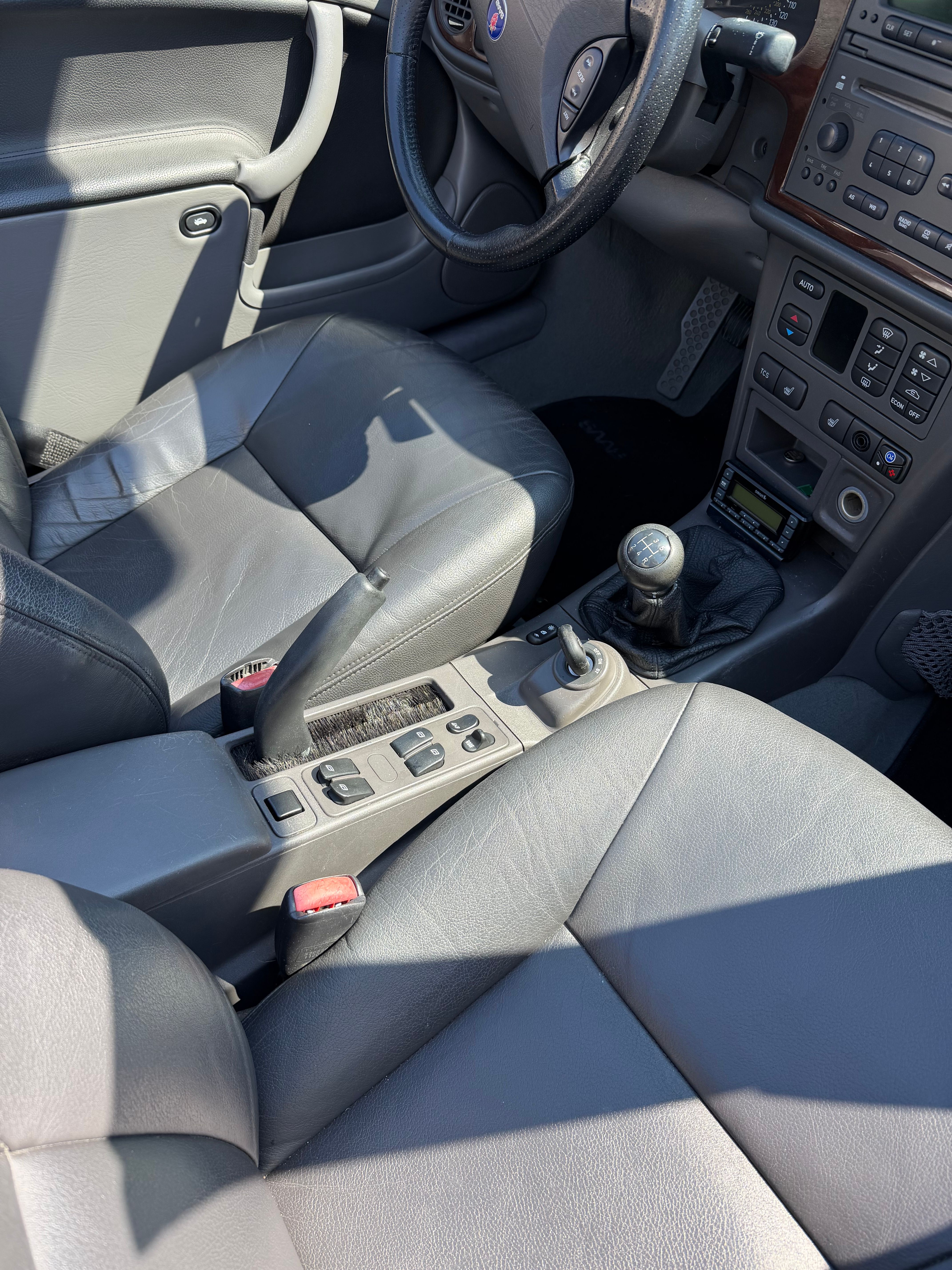 Used 2002 Saab 9-3 SE FWD image 18