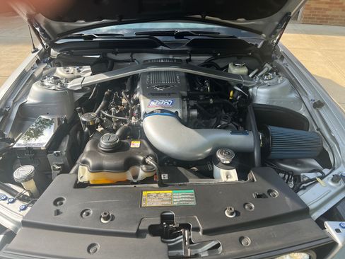 Used 2006 Ford Mustang GT Premium image 6