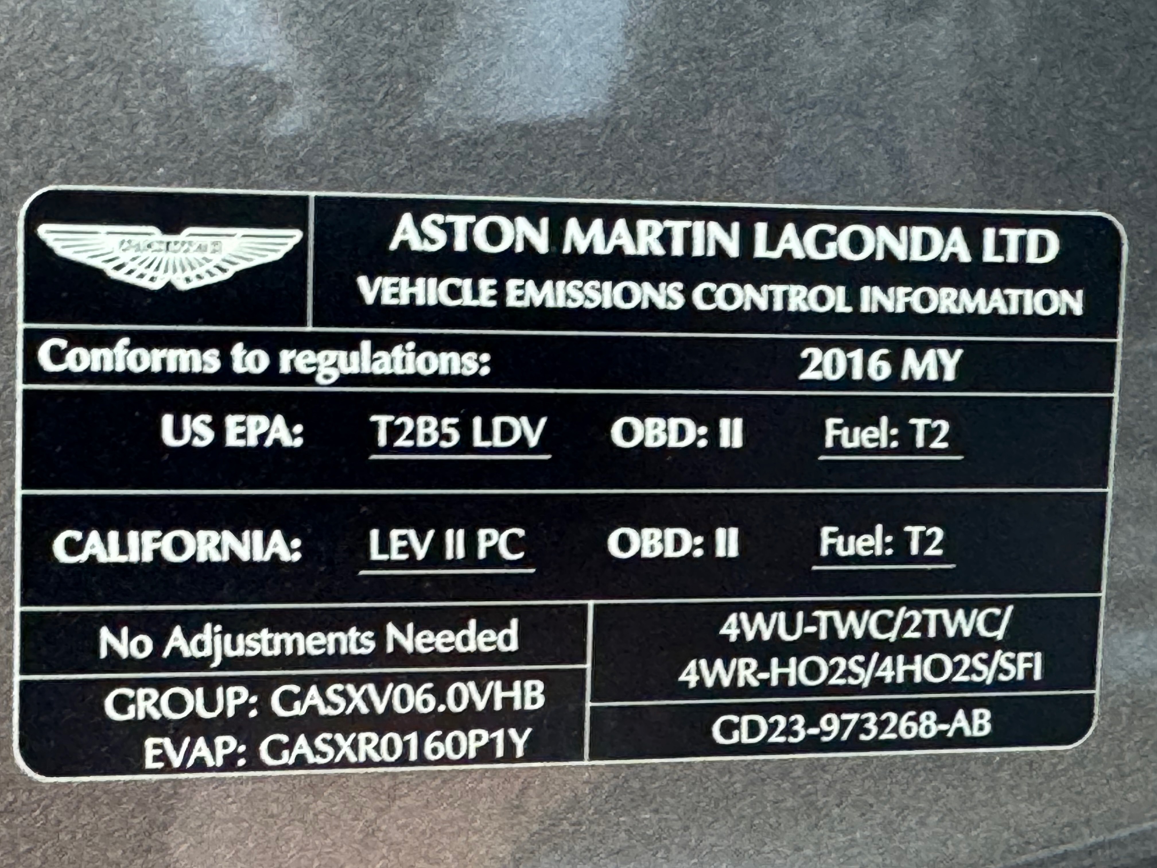Used 2016 Aston Martin V12 Vantage S RWD image 24