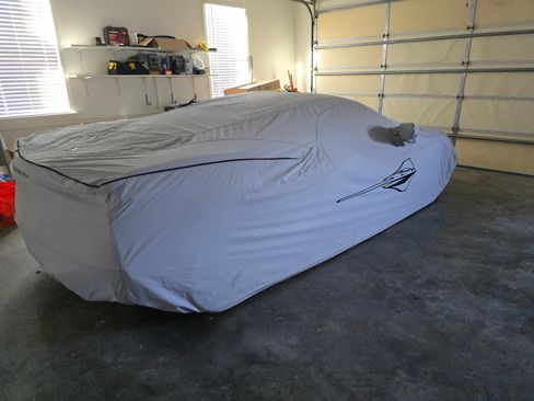 Used 2024 Chevrolet Corvette Stingray Preferred Cpe w/ Battery Protection Package image 16