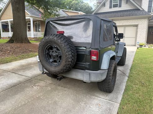 Used 2010 Jeep Wrangler Sport AWD/4WD image 8