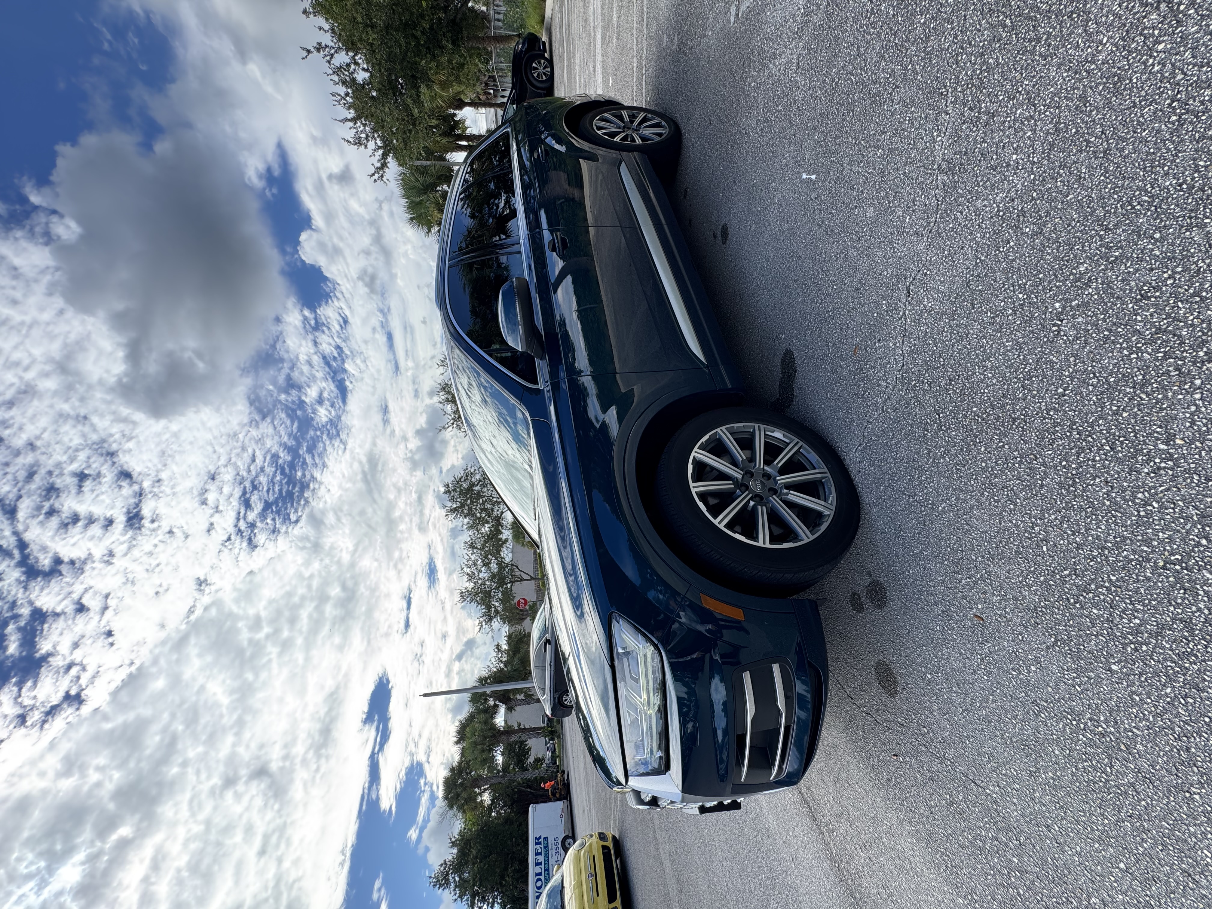 Used 2018 Audi Q7 2.0T Premium Plus w/ Premium Plus Package AWD/4WD image 12