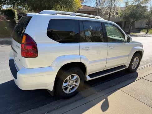 Used 2006 Lexus GX 470 image 8