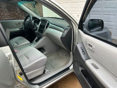 Used 2007 Toyota Highlander 2WD image 5