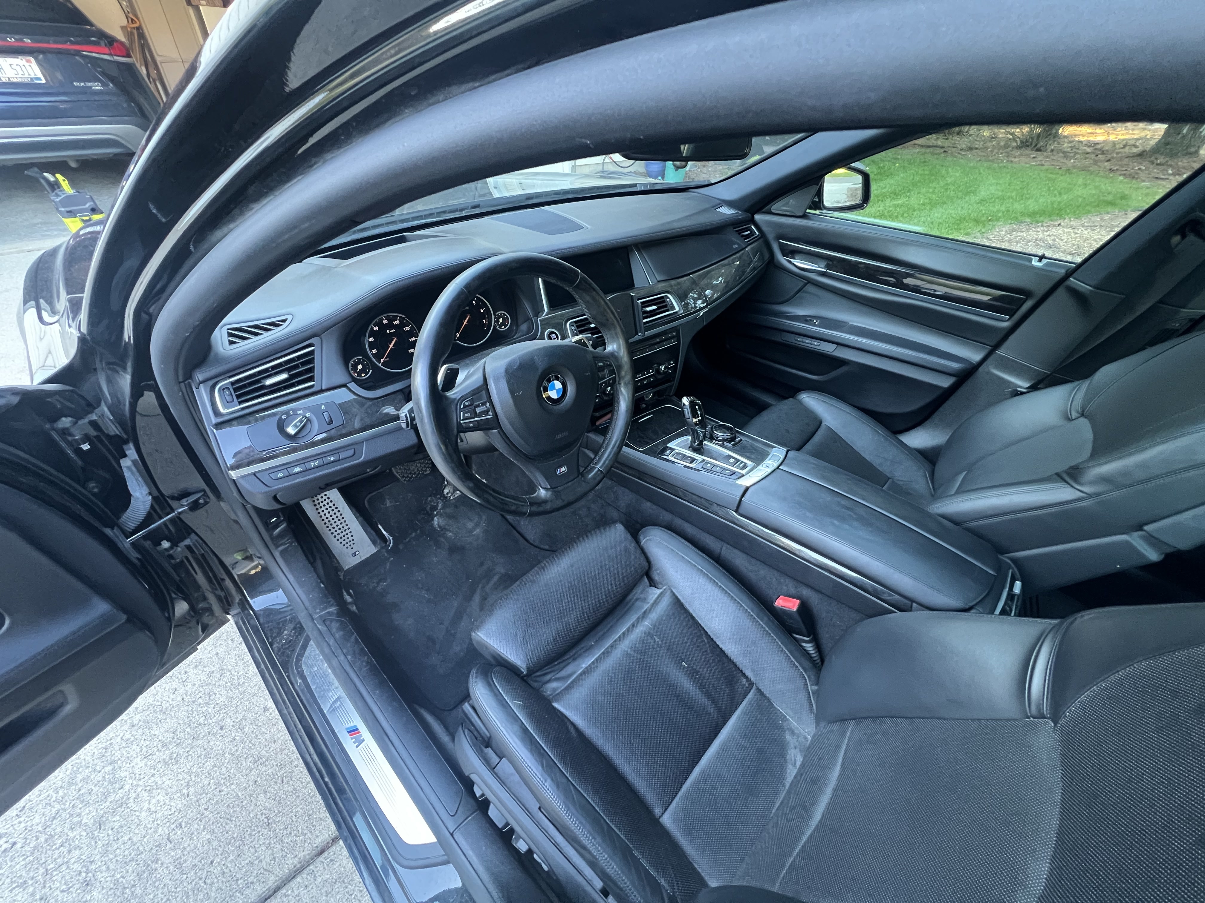 Used 2014 BMW 750Li xDrive AWD/4WD image 15