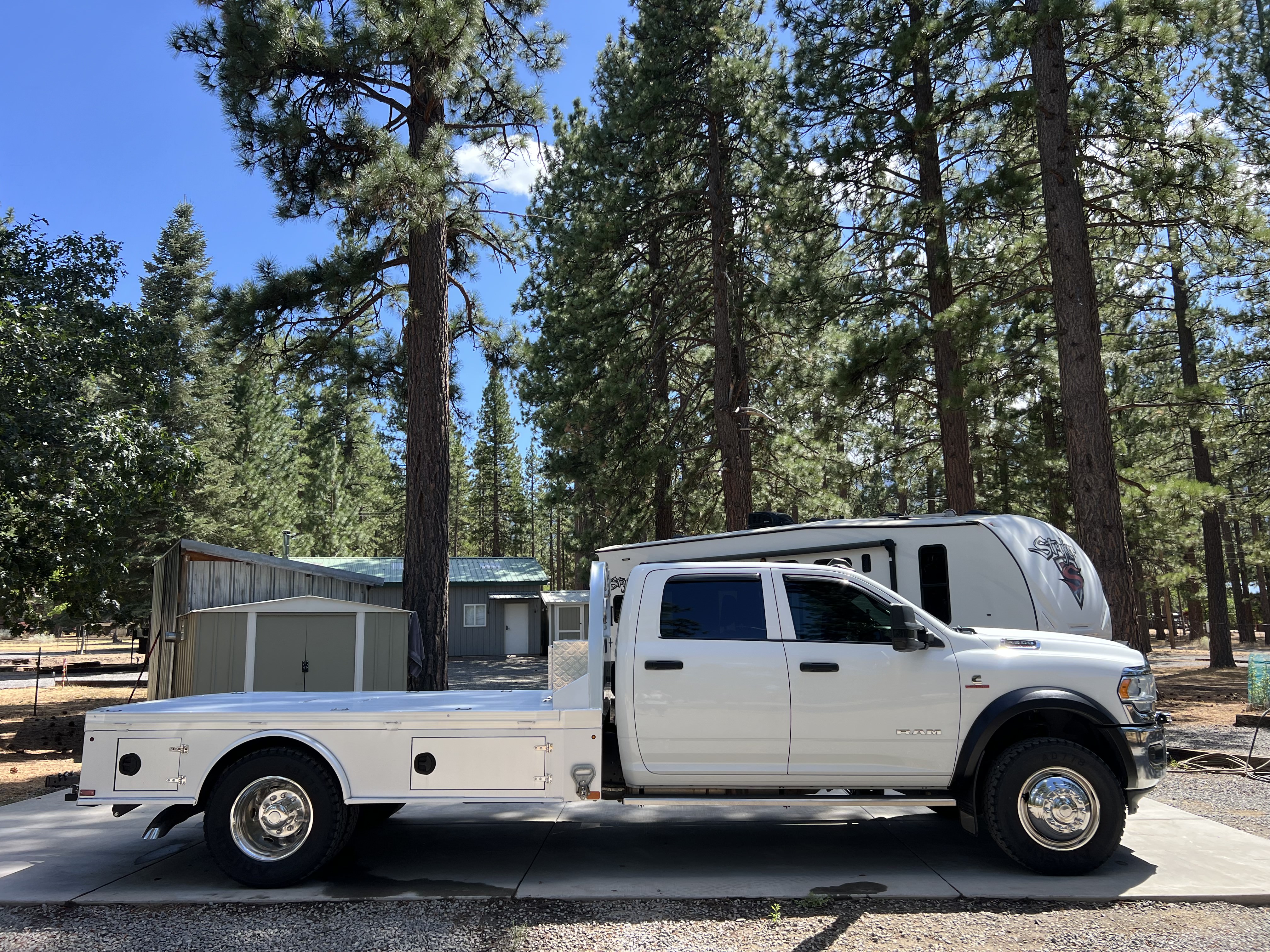 Used 2021 RAM 4500 Tradesman w/ Chrome Appearance Group AWD/4WD image 5