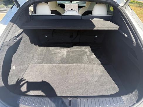 Used 2021 Tesla Model S Plaid image 10