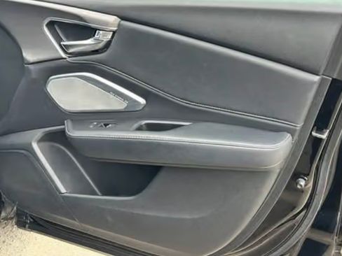 Used 2019 Acura RDX FWD image 18