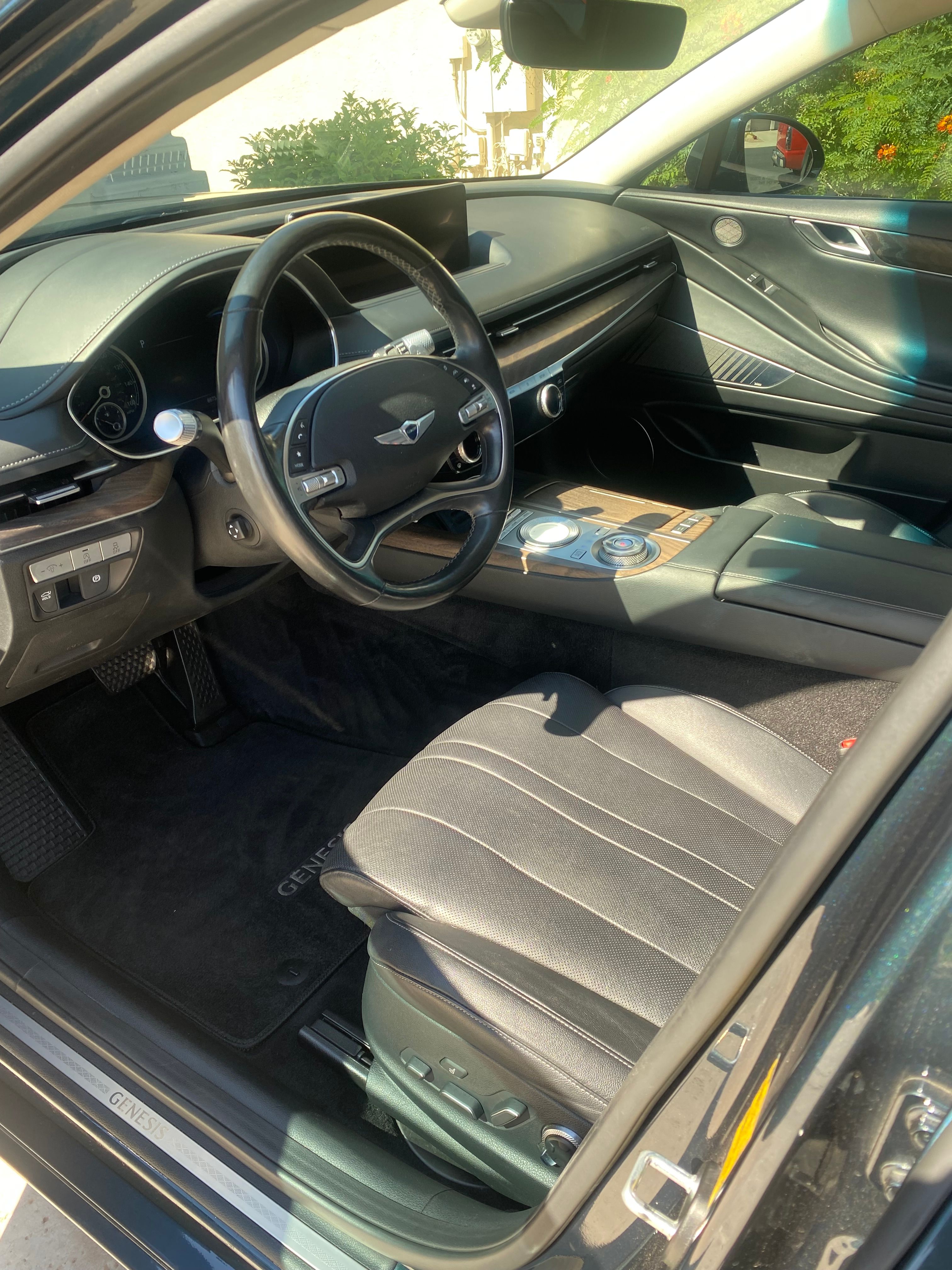 Used 2022 Genesis G80 2.5T w/ Prestige Package RWD image 8