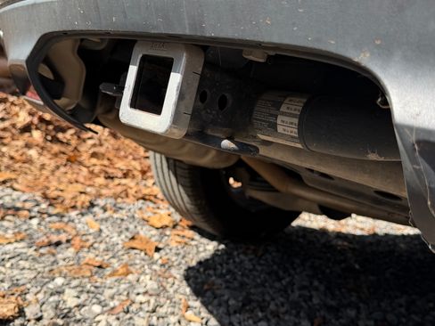 Used 2013 Buick Enclave Leather image 16