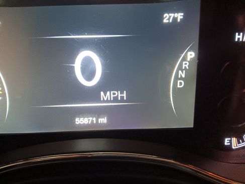 Used 2018 Jeep Grand Cherokee Laredo image 10