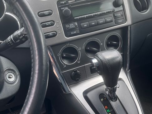 Used 2008 Toyota Matrix FWD image 7