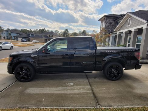 Used 2011 Ford F150 Harley-Davidson image 6