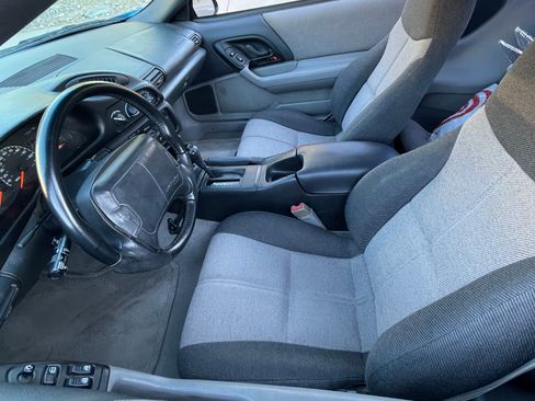 Used 1994 Chevrolet Camaro Z28 image 15