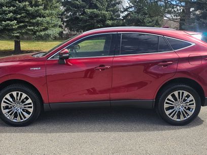 Used 2021 Toyota Venza Limited w/ Advanced Technology Package