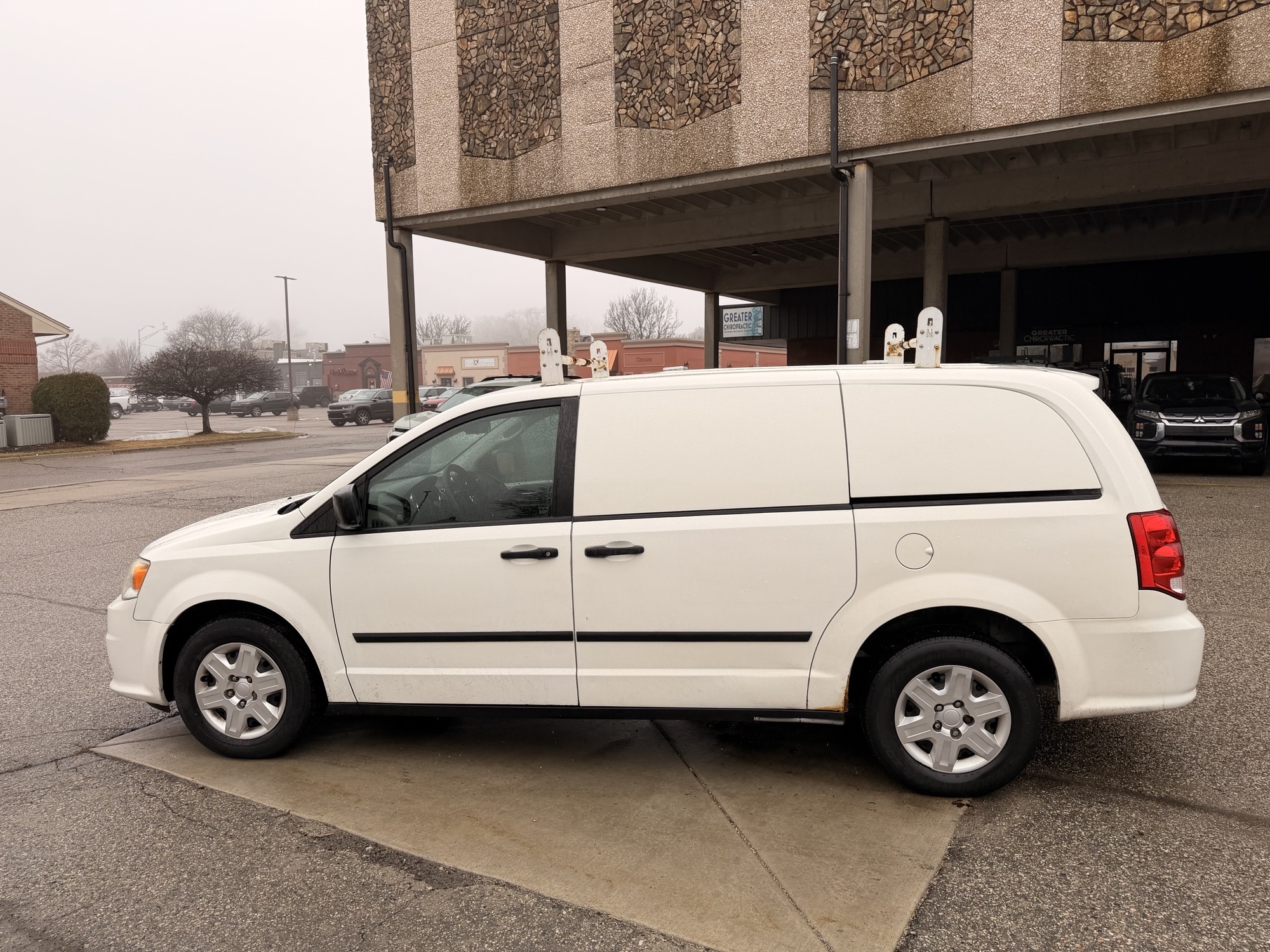 Used 2013 RAM C/V Tradesman FWD image 5