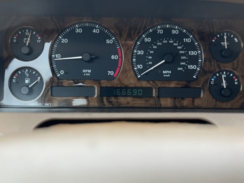 Used 1996 Jaguar XJ Vanden Plas image 16