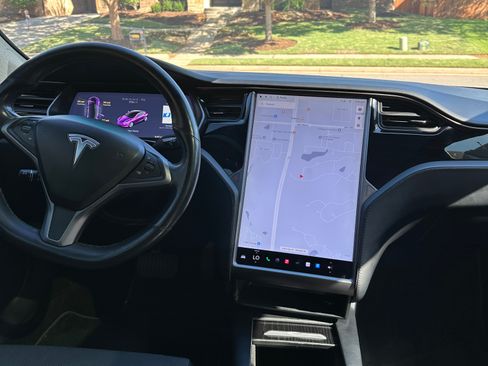 Used 2018 Tesla Model S P100D image 5