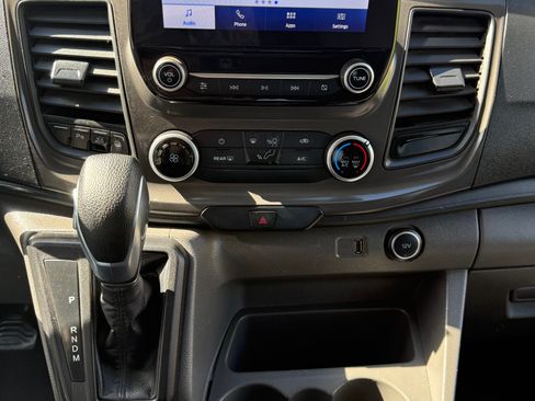 Used 2020 Ford Transit 150 XLT image 20