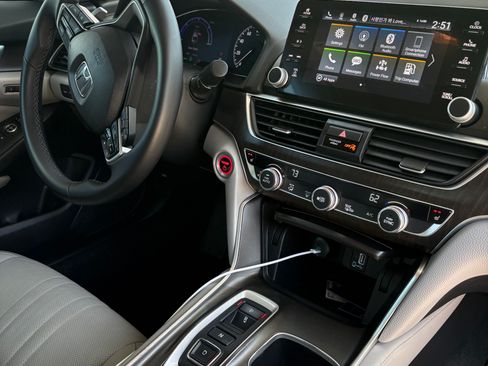 Used 2019 Honda Accord EX-L image 15