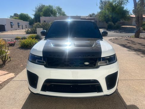 Used 2019 Land Rover Range Rover Sport SVR image 2