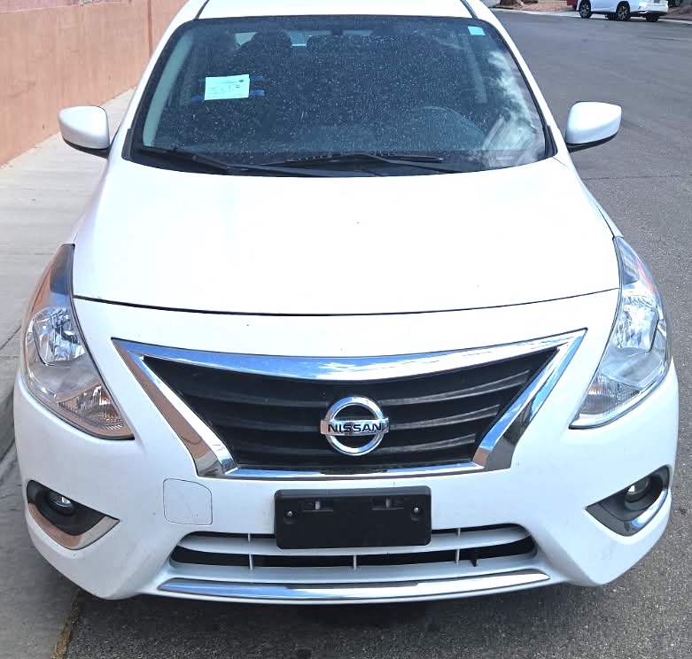Used 2018 Nissan Versa SV w/ SV Special Edition FWD image 1