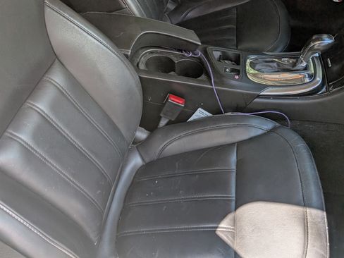 Used 2014 Buick Regal FWD image 9