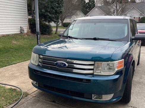 Used 2011 Ford Flex SE w/ Trailer Tow Pkg Class III image 8