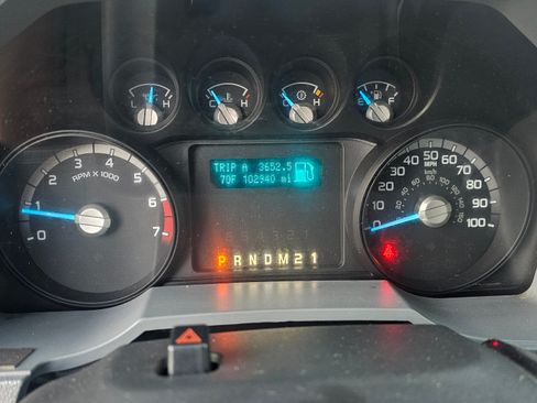 Used 2014 Ford F250 XL w/ Power Equipment Group image 11