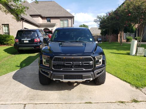 Used 2018 Ford F150 Raptor w/ Equipment Group 802A Luxury image 4