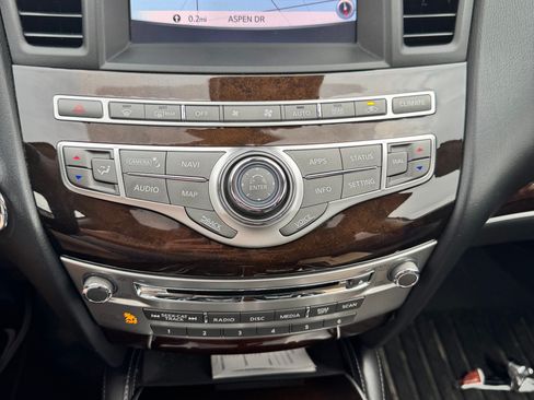 Used 2017 INFINITI QX60 Luxe w/ Deluxe Technology Package image 11