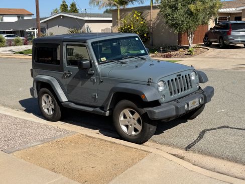 Used 2014 Jeep Wrangler Sport w/ Quick Order Package 24S AWD/4WD image 1