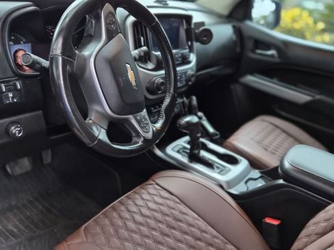 Used 2018 Chevrolet Colorado ZR2 image 15