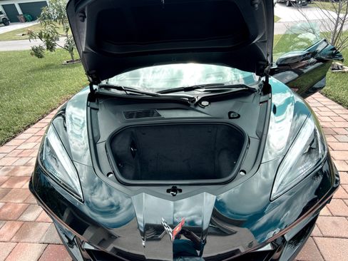 Used 2024 Chevrolet Corvette Stingray Preferred Cpe w/ Z51 Performance Package RWD image 20