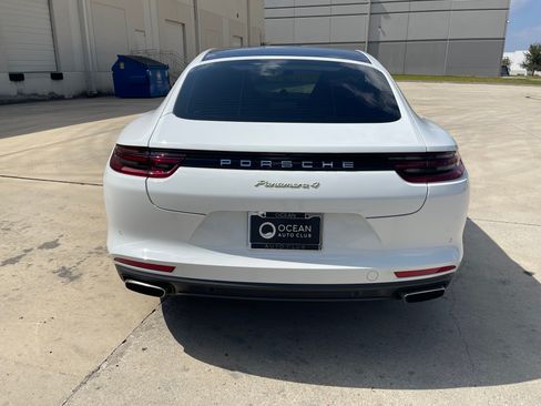 Used 2018 Porsche Panamera 4 AWD/4WD image 5