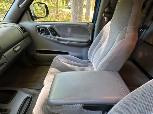Used 2000 Dodge Dakota 4x4 Club Cab image 14