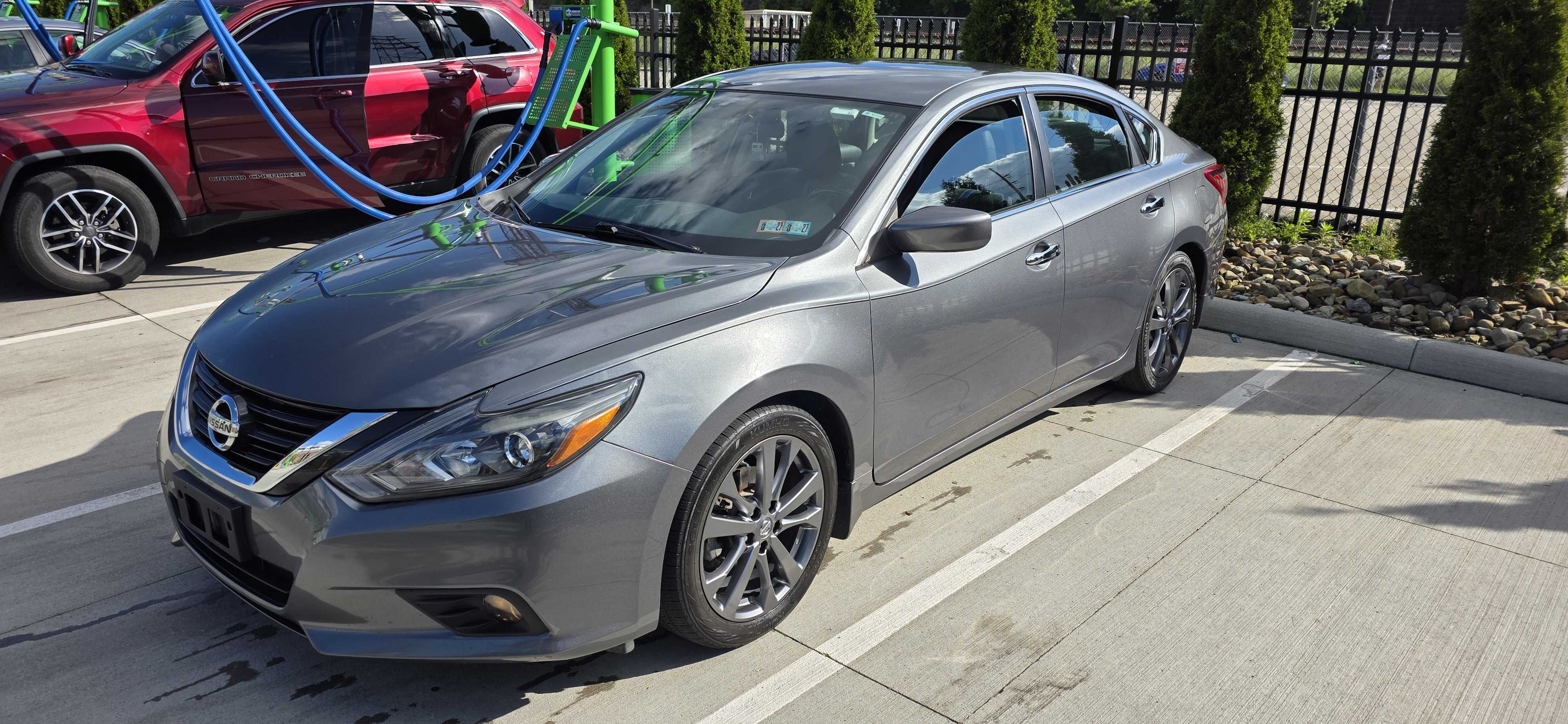 Used 2018 Nissan Altima 2.5 SR w/ SR Special Edition FWD image 5