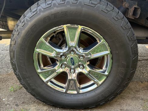 Used 2012 Ford F150 XLT w/ XLT Chrome Pkg RWD image 23