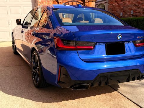 Used 2024 BMW M340i w/ Premium Package image 10