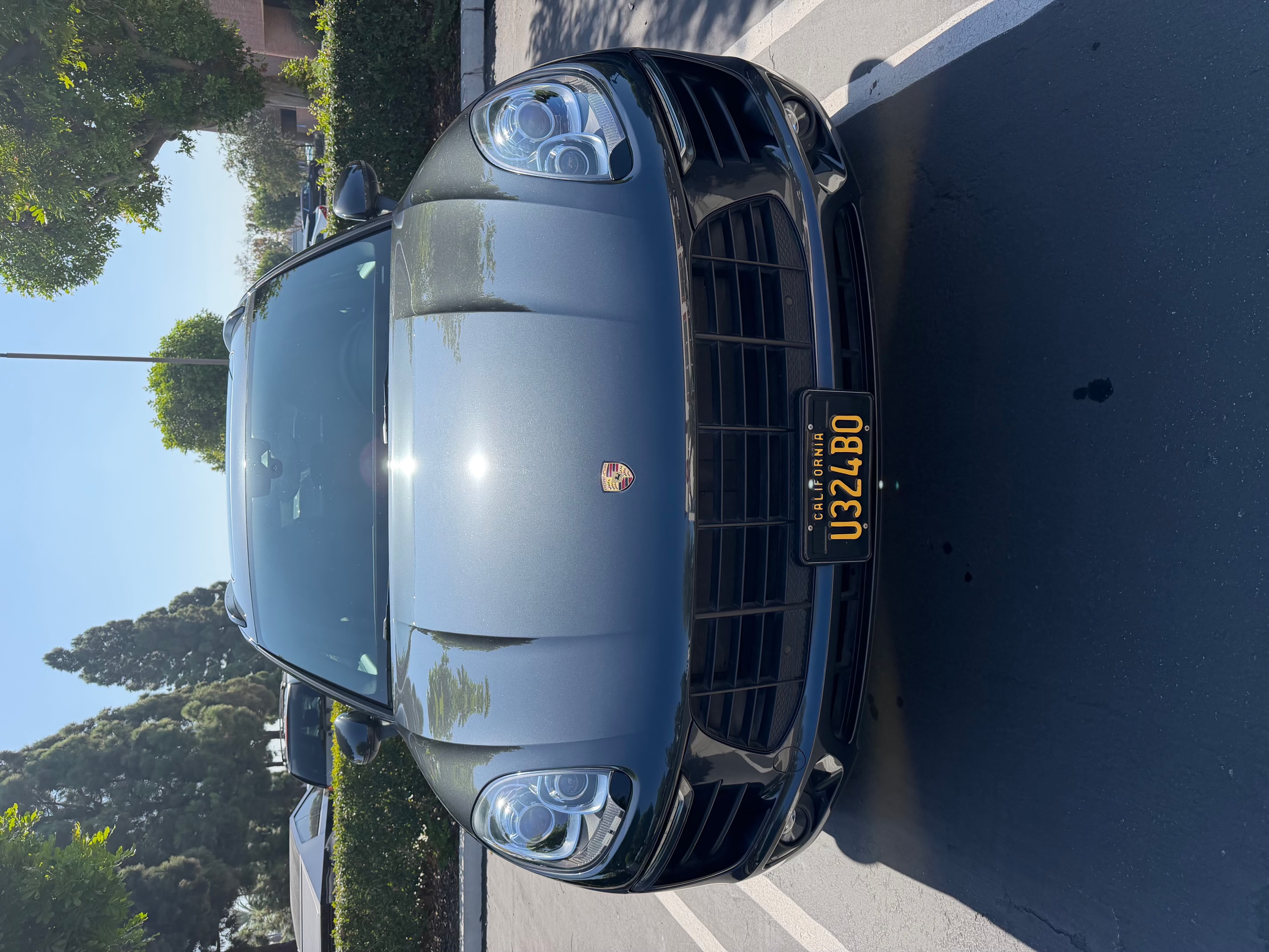 Used 2018 Porsche Macan Sport Edition AWD/4WD image 1