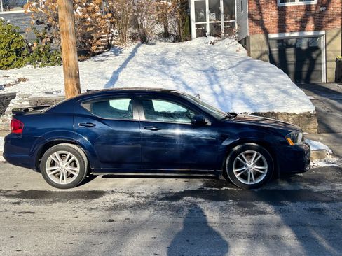 Used 2013 Dodge Avenger SXT w/ Rallye Appearance Group image 6